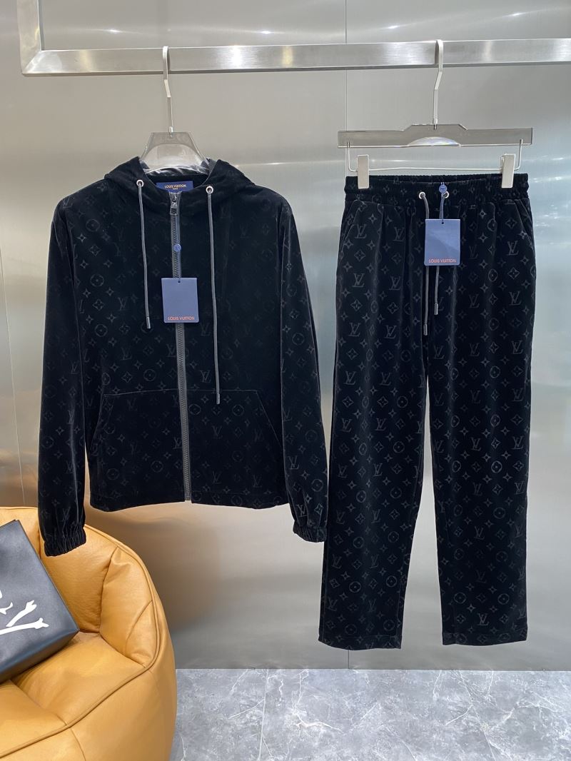 Louis Vuitton Long Suits